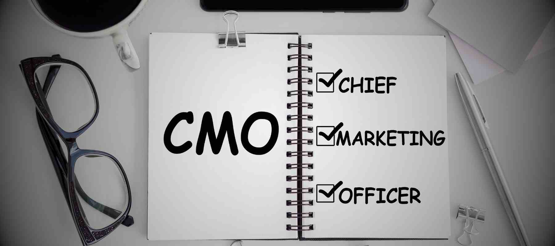 Hire a SaaS CMO vs Traditional CMO